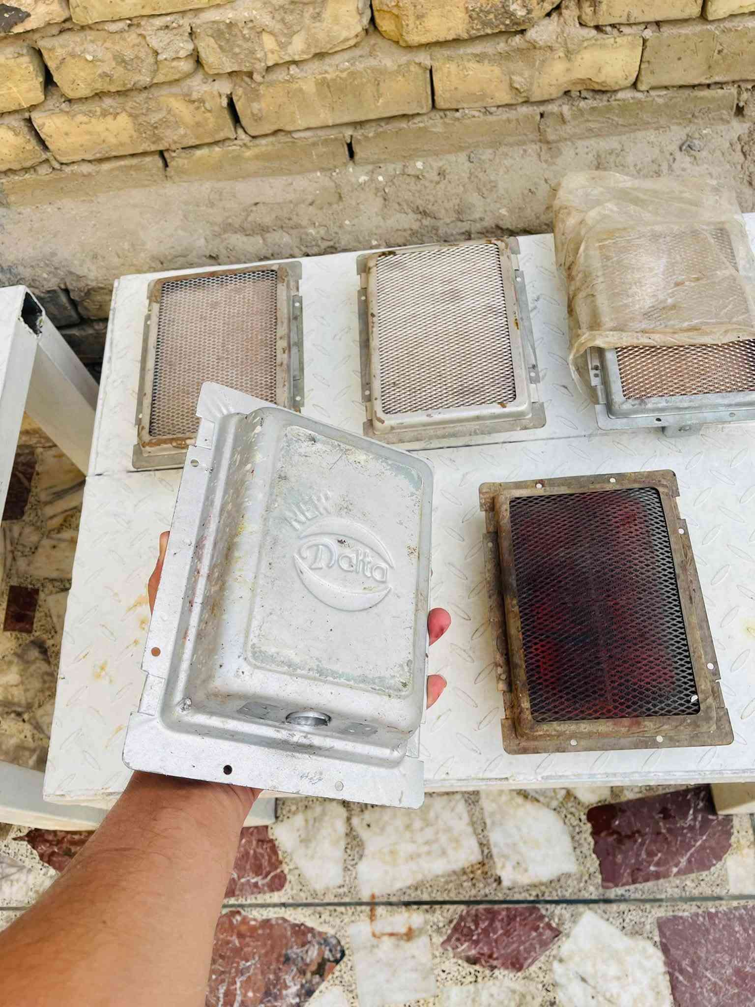 غراض مطعم • جديدة • مستعملة
