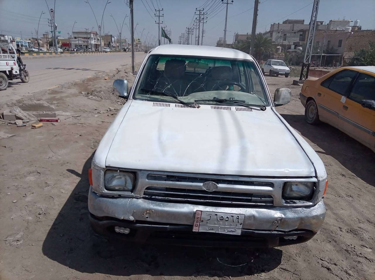 سلام عليكم بيكم موديل 2004. كير اوتوماتيك مكينه فور واي. كابريته.     شرط مكينه كير كشر سوف العين. سنويه عضم. صاقه بل 2020   راعيه بل بصره ماندل.    مكان سياره ناصريه سوق الشيوخ.  سعره 15.ورقه.       ***********
