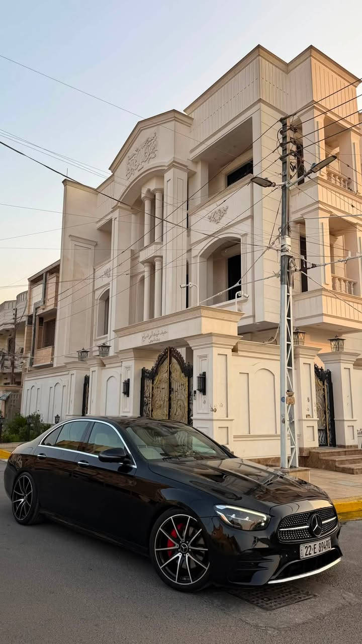 السلام عليكم
مارسيدس 2022 E350 
السيارة ماشيه 56m 
رقم اربيل تحويل مباشر 
السيارة وارد امريكي داخله كلين (بيها بنيد كلير فقط من امريكا صور سونار وحادث موجودات ) 

السيارة بدون ايرباك ولا دواخل 

السيارة جاهزة من كلشي كير مكينه صدر كله  مكفول بدون اي نقص 
مكاني بغداد 

السعر 31.500 
رقمي ***********
