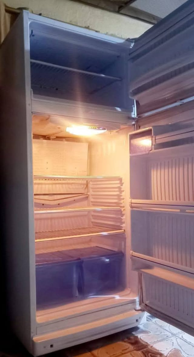 ثلاجه كونكورد 22 قدم نظيفه جدا على البلاد غاز الشركه السعر 250 الاتصال *********** بصره
