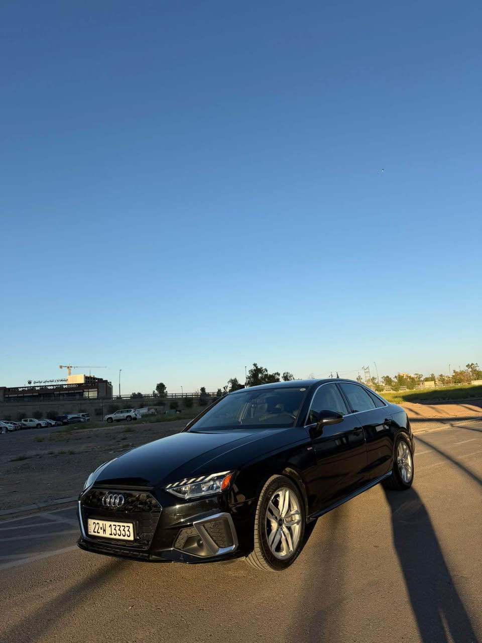 Audi A4 Sline 2022
فوول فوول مواصفات
بصمة
كشنات جلد- خزن - كهرباء- تبريد و تدفئة 
سلايحساسات امامي و خلفي
بردة كهربائية
فوليوم
كروز سرعة
بريك لمس
تبريد لمس 
شاشة جبير
كيج دجتال الكتروني
كامرة ٣٦٠ درجة
لايتات بلادي ليد 
بجم خلف كبس بدون ضربة 
سيارة بي صبغ بابين بدون ضربة عل خدوش صابغين
سعر:٢١٥ بي مجال بصيط للطيبين
***********
مكان سيارة: اربيل🌍 أربيل, العراق
