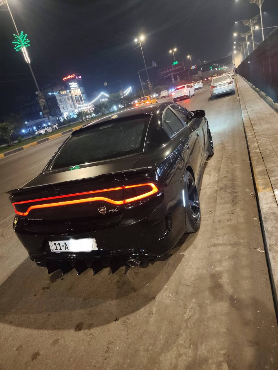 يا الله دوج جارجر R/T سوبر تراك باك موديل 2022 أصل ماشية 40
حادث جاملغ امامي وخلفي صبغ 
مكان السياره ب كربلاء 
السياره نظيفة جدا وعليها اضافات خير من الله
السعر كلش مناسب بالنسبه لنظافتها وموديلها 
للبيع أو المراوس حسب القناعة 
***********
***********
