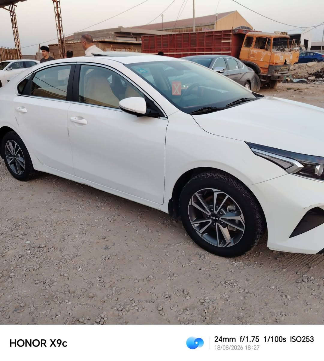 كيا سيراتو موديل ٢٠٢٤ محرك ٢٠٠٠ فول مواصفات بدون بصمة رقم بغداد دولي بأسمي مكفول كفاله عامه السعر ١٧٧ ورقة نقد أو مراوس مكان السيارة السماوه الرميثه للاتصال *********** او ***********
