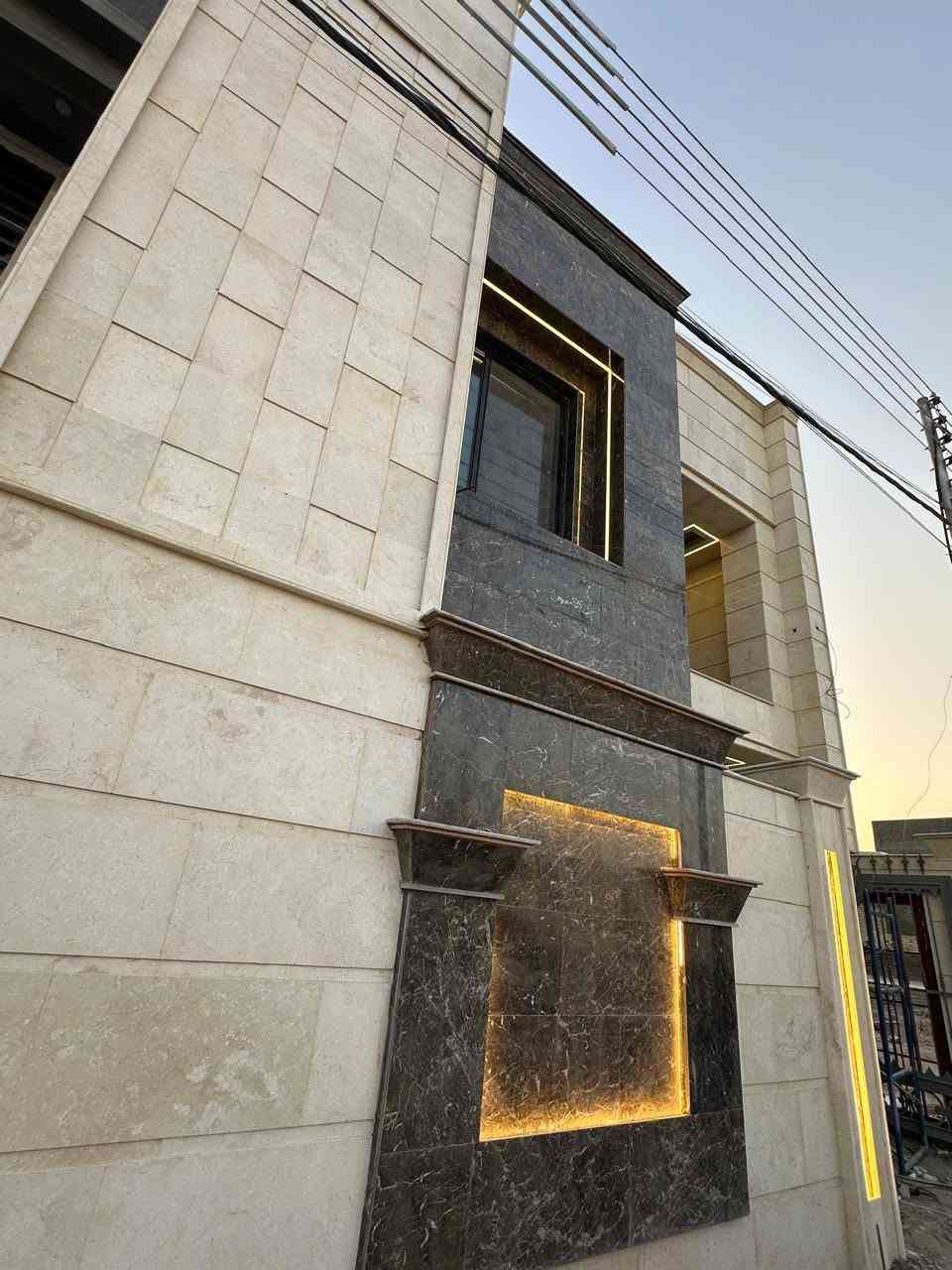 كادر عمل لتغليف واجهات المرمر بانواعها ميكانيك شغل درجه اولى وسعار مناسبه الاستفسار عالرقم ***********.. . .
