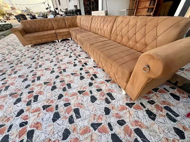 ديوان ٧ونص • نظيف ٨٠% • حي عدن