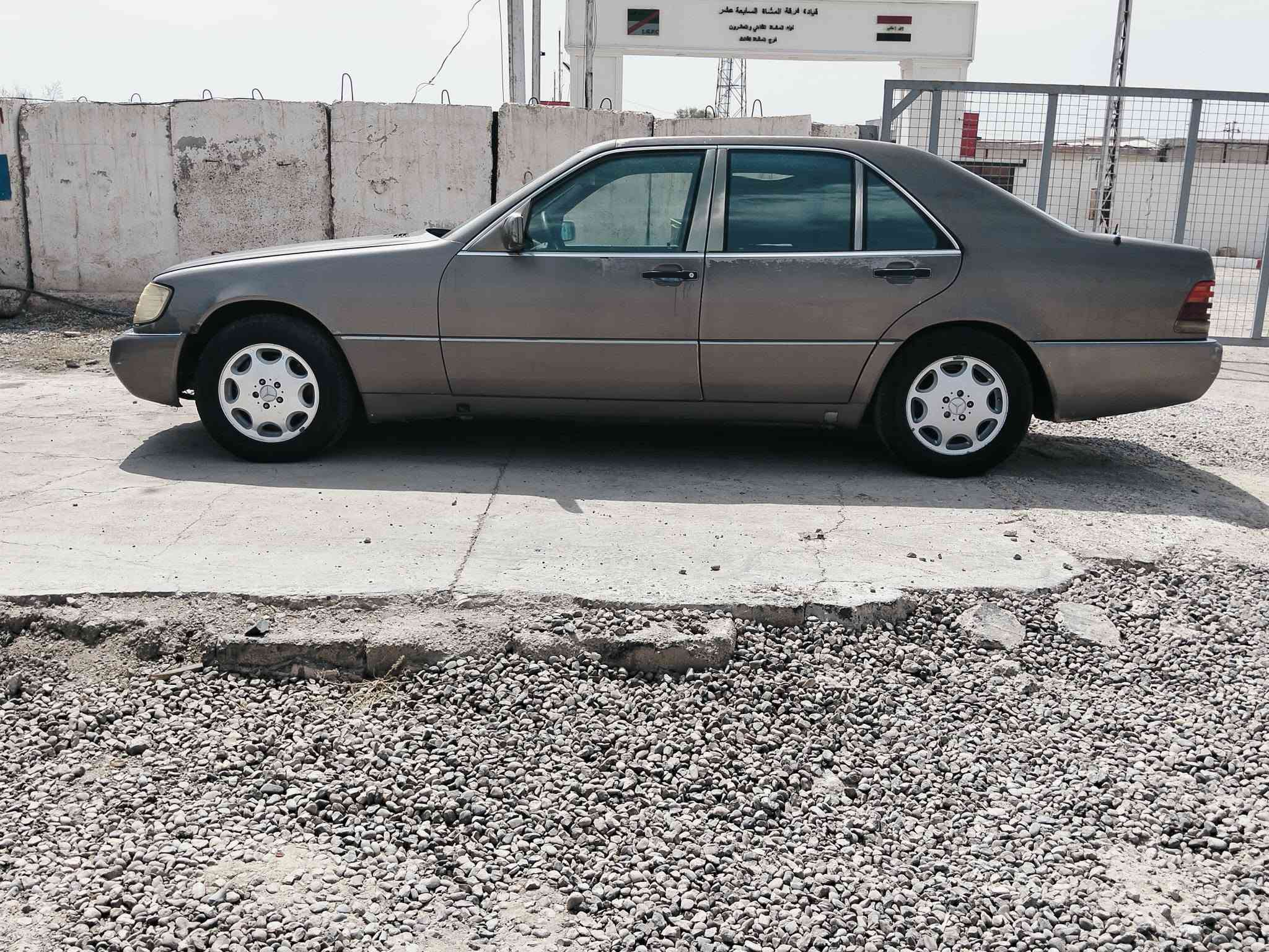 مارسدس شبح
***********  سعر👈50
موديل 1992 مكينه وكير بلاد
محرك تابوت320 وارد ياباني
سياره بلاديه بيها صبغ قطعه وحده
تبريد شغال 
لون اصفر ذهبي سياره احلاه من الصور
رقم تجف سنويا ل2027
مشروع وطني
العنوان ابو غريب خان ضاري
***********
