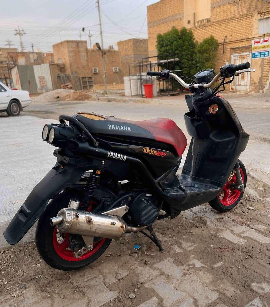 السلام عليكم سكنس جبلي مامفتوحه بدون اوراق محوره كابريتر سعرها 600 شغاله بس حالين طافيه صوج البتاري ماعرف شبي وعدي شغل ومافارغ الها هانف ***********
