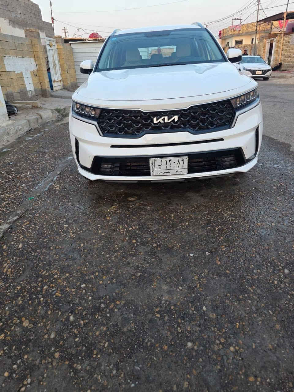 السلام عليكم سياره سورنتو البيع موديل 2023 خليجي سياره كفاله عامه ماعده جاملغ ايمن تبديل بدون دواخل سياره رقم بغداد السعر 240 وبيه مجال رقم الهاتف *********** العنوان ميسان
