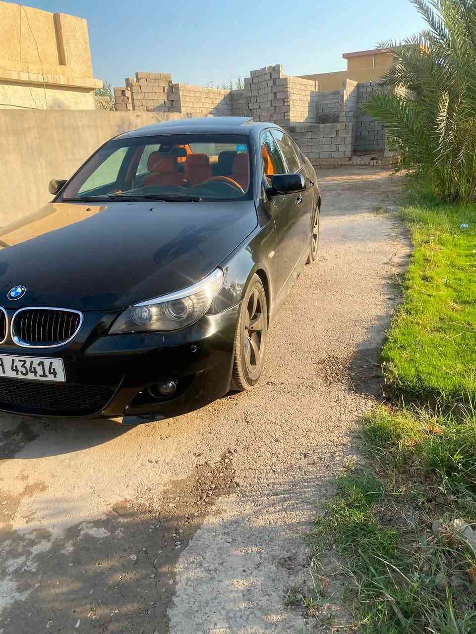 بسم
الله وعلى بركت الله 
السلام عليكم سياره للبيع فقط bmw ميماتي e60 موديل 2009رقم بغداد انكليزي مصبوغه عام جماليه بدون حادث سياره كلشي شغال بيه نقصه راجز بل مكينه والباقي تجي وتكلب وتقتنع السعر المطلوب 100وبيه مجال وأي ستفسار هذا رقمي *********** علي 
مكان السياره بغداد المدائن
