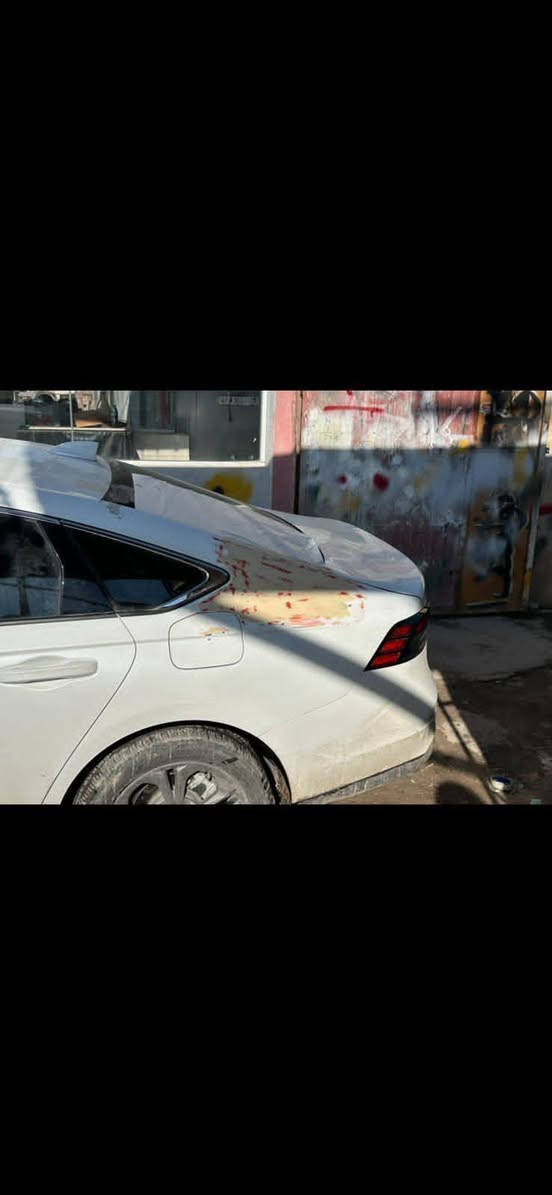 السلام عليكم
للبيع 
هوندا اكورد هايبرد موديل 2023 مرقمه كركوك دولي دخول جديد ماشيه 36 الف 
بدون ايرباك بدون دواخل 
فقط بالچاملق الخلفي الايسر شبر صبغ 
صور الضرر مرفق بالمنشور 
عنوان السياره ناحيه الزاب قريه اصبيح تحتاني 
السعر 205 وبيها مجال بسيط 
للاستفسار الاتصال على الرقم التالي 
‏‪***********
