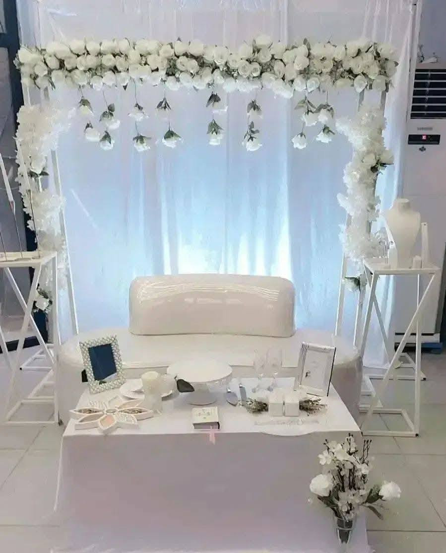بسم الله🤍🤍🤍 
كوشات منزليه للايجار 💕
حنه عرس خطوبه ختان 
الاسعار ٨٠ الف فقط🔥
التوصيل والشد مجاني داخل الكوت 
يتوفر توصيل اقضيه ونواحي والاجره حسب المكان 
تتوفر توزيعات وثيقه عقد حسب الطلب 🤍🤍🤍

نص مكتوب في الصور:
- رقية لكوشات الاعراس ***********