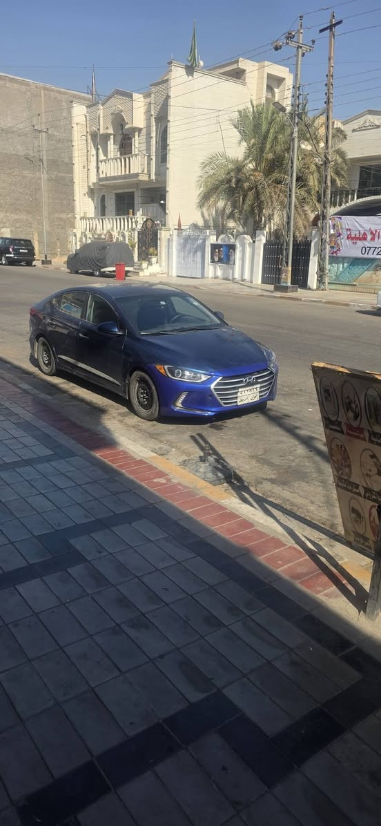 السعر ٧٧ ورقه
النترا
موديل ٢٠١٧ وارد امريكي 
حادثه قطعتين
سياره جاهزه من تبريد ومكينه وكير 
شاشه وتحكمات ستيرن 
تايرات ويل ٤ هسه شادهن صار يومين
مسويله سيرفز كامل من بلكات ونوزلات وتنضيف غرف الاحتراق ودسكات ودهن اصلي
دواخله جديده 
ماناقصه اي شي بس حداديه شويه يرادله كم شمعه 
رقمه اربيل والكردي مايقبل ايدرير إلا الواكله والوكاله ضايعه ابيع هلموجود واكفله من كلشي 
مكاني ميسان العماره عواشه 
السعر ٧٧ ورقه
***********
***********
