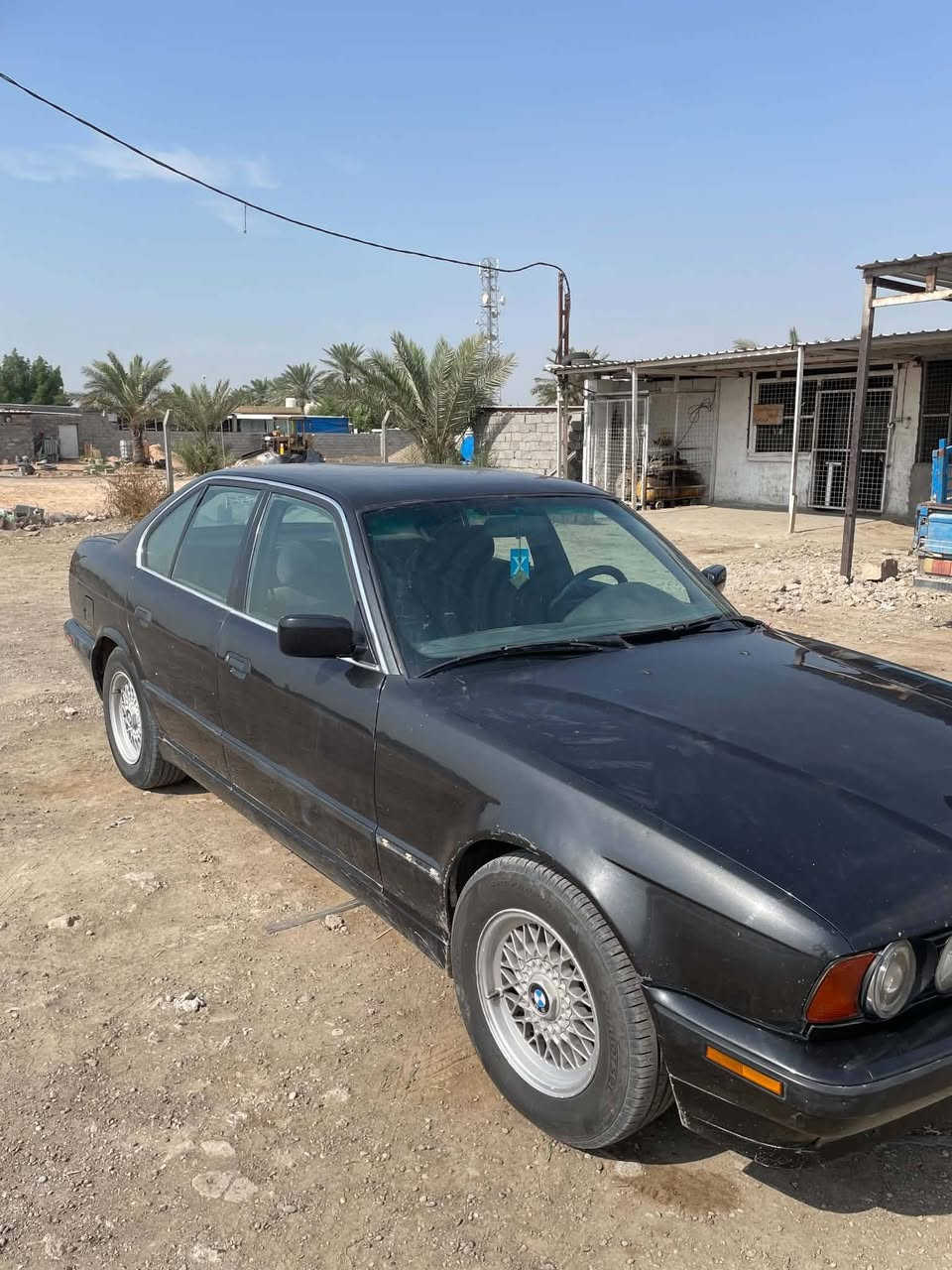 بي ام 525 • ١٩٩٠ • رقم بغداد