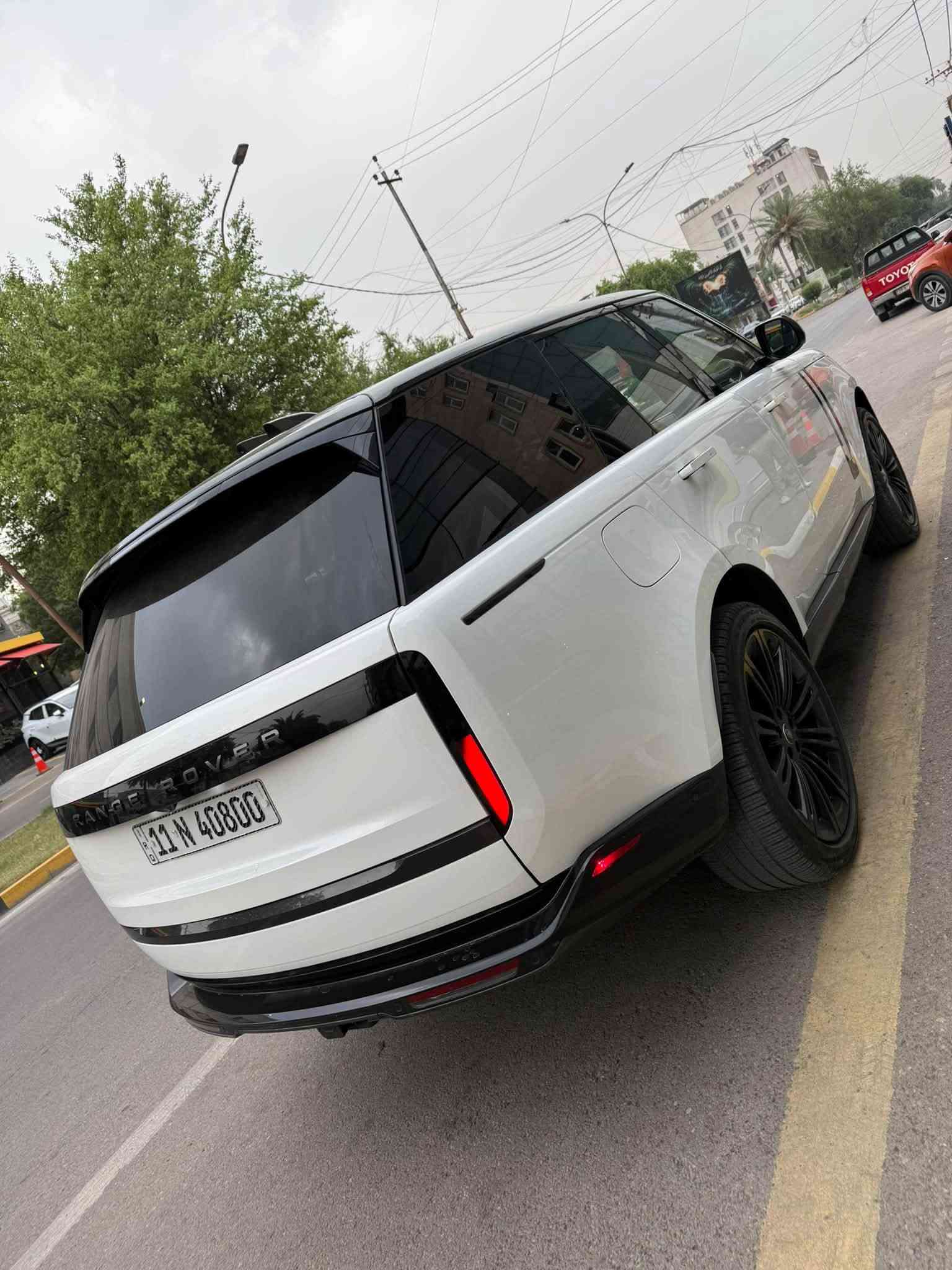 رانج ڤوك P400 • V6 • مشي ٥٩٥٧٠