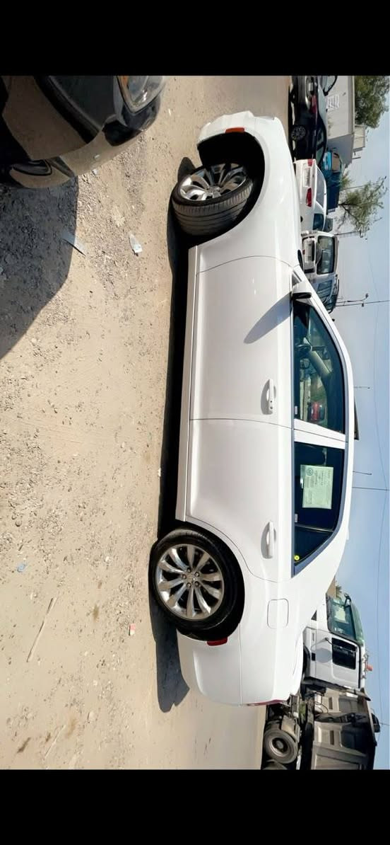 أدوات • ٢٠١٥ • بغداد