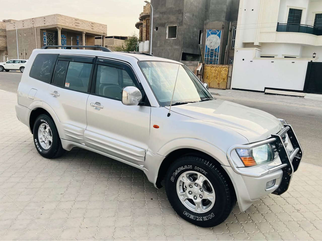 باجيرو ٢٠٠٢ • رقم بصرة • تحويل مباشر
