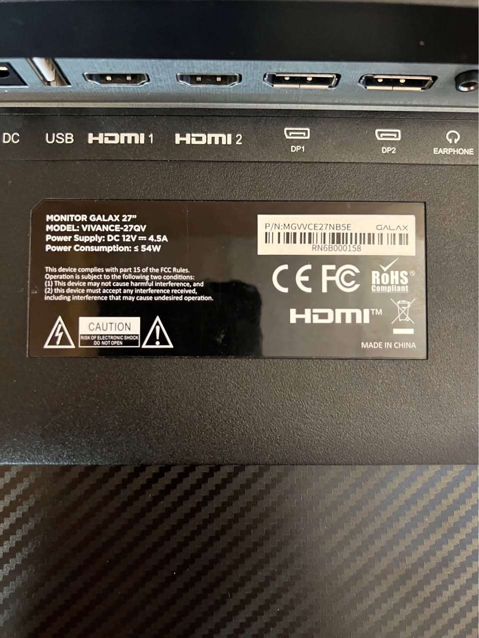 Size: 27 inches flat 
Resolution: 2560 x 1440 (2K QHD)
Panel Type: Fast IPS 
Refresh rate : 165Hz 1ms 
Brightness: 300 nits
2X HDMI (2.0)
2X DisplayPort (1.4)

كارتۆن و كامل ئه‌شیا , گه‌یاندن به‌رده‌سته‌
كامل الملحقات , و التوصيل موجود
+9647502396988
0️⃣7️⃣5️⃣0️⃣2️⃣3️⃣9️⃣6️⃣9️⃣8️⃣8️⃣
WhatsApp / Telegram / Viber كويسينجاك, أربيل
