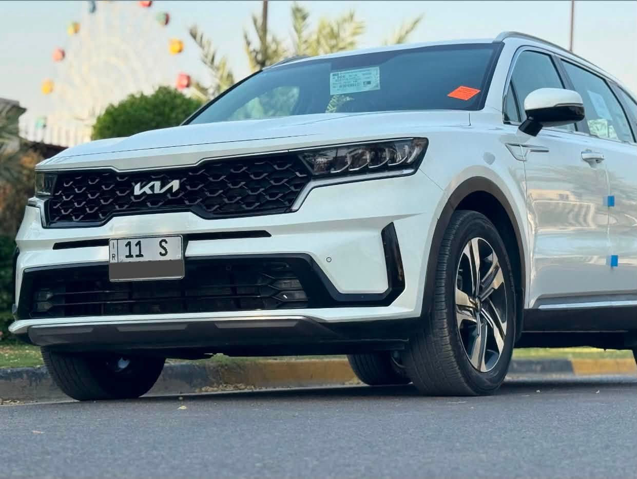 تحية طيبه
سورنتو خليجي موديل ٢٠٢٣ 
رقم بغداد الدولي الجديد
 مشروع وطني 
اللون ابيض 
ماشية  ٢٠  الف كم فقط 

 🔺السيارة مكفولة كفاله عامة 

🔺ضمان (الشركة الدولية ٥ سنين)

فووول مواصفات عدا البانوراما ومعروفة مواصفات السورنتو
مواصفاته /
⬅️بصمة تشغيل
⬅️بصمة ابواب
⬅️ تشغيل عن بعد
⬅️جنطة كهرباء + ذكية
⬅️الكير ماوس
⬅️ V6  ٦ سلندر
⬅️كير ٨ سرعات
⬅️شاشة أبل كار بلي 
⬅️هاند بريك بصمة
⬅️كراسي ٢ كهرباء
⬅️كاميرا دوارة 
⬅️حساس امامي 
⬅️حساس خلفي
⬅️محرك ٣٥٠٠ دوش
⬅️ ٣ صفوف مقاعد ٧ راكب
⬅️داخل جلد لون ابيض بعده بنايلونات الشركة
⬅️نضام ترحيب 
⬅️مراية جانبيه متحركه مع اضائة فلشر
⬅️كشاف زنون 
⬅️اوتو هولد
⬅️نضام نزول منحدرات
⬅️البك لايت لد 
⬅️مدخل يو اس بي 
⬅️بلوتوث
⬅️مخرج طاقة ثلاثي
⬅️لد نهاري
⬅️شاحن واير لس 
⬅️نضام اي بي سي
⬅️فول تحكم ستيرن 
⬅️الترايش برونز
⬅️دوس كروم
⬅️ماسحات اوتو
⬅️اشاير بلمري
⬅️ الايت فول عدسات
⬅️الدواخل الوان نشرة متغيرة
⬅️ثلاثة انضمة قيادة
⬅️ويل ١٩ 
⬅️الداخل اسود 
⬅️اوتو ميديا
⬅️الكير ماوس
⬅️ مصابيح الأمامية لد
⬅️ مصابيح خلفية لد
⬅️نضام ايزو فكس 
⬅️المراية كهربائية مع طي
⬅️شفتات مقود الستيرن
⬅️كشافات هيلوجين زنون أبيض
⬅️الاضاءه الداخليه لد أبيض
⬅️ايرباكات فول عدد ١٠
⬅️ طوي المقاعد الخلفية كهرباء 
⬅️يدات نيكل 
⬅️٣ قطع تبريد
⬅️حساس اطارات
⬅️مثبت سرعة
⬅️بردات خلفية

🔺السيارة بعده ع وضعية الشركة النايلونات الفابلون جميع العدة والكتلوكات بعده ع وضع الشركة 
حتى البصمة الثانية بعد بنايلون الشركة 

واضافة السيارة ع وضعيته من الشركة لان ع نفس الايد وحده من استلامة 
الفابلون الداخلي والخارجي موجود من استلامه 

🔺وطبعاً السيارة داخلة هزه جديدة قبل ايام 
ومحول الارقام الجديدة الدولية
وب اسمي
 ومن كلشي كاملة يعني الياخذه
 ميحتاجله شي 
تحويل ثاني يوم

السياره سعره ٢٦٧ ورقة
(دفتيرن و ٦٧ )
ومكان السيارة بغداد
وهذا رقمي 
***********
