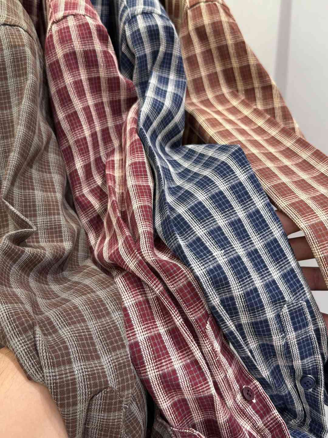 New collection✨🤍

نص مكتوب في الصور:
- لوحة جديده