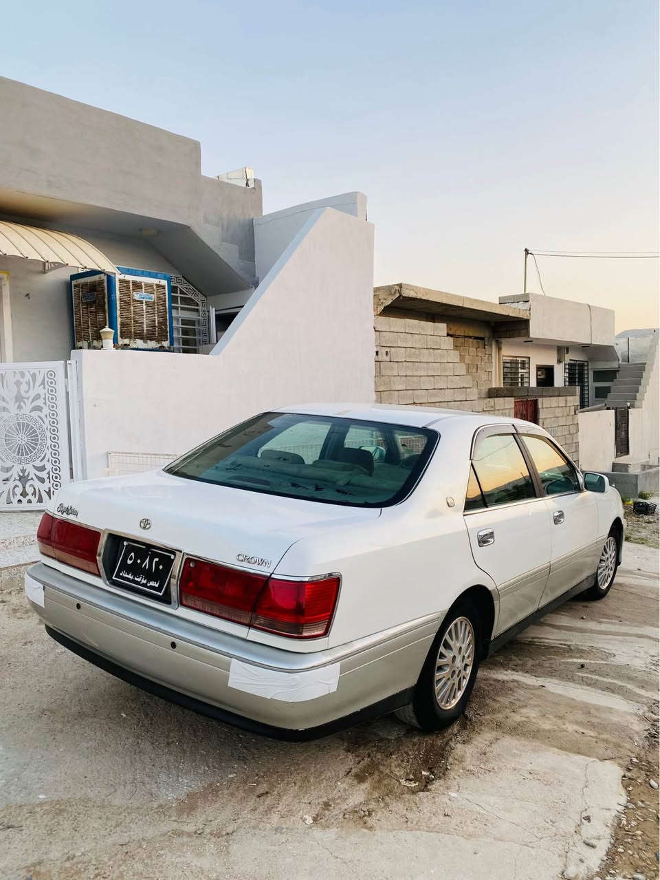مەلیکە
براوە
مە کینە فیفیتی مە رخوب
داشخول نە جە ف
کامل مە سروف کراوە
بە گلایت کریستال
لۆکە سە یارە کە
کۆدی هە یە بارکۆدیشی وەر گیراوە
شوین سلیمانی
***********
٣٩$گە لا السليمانية, العراق

