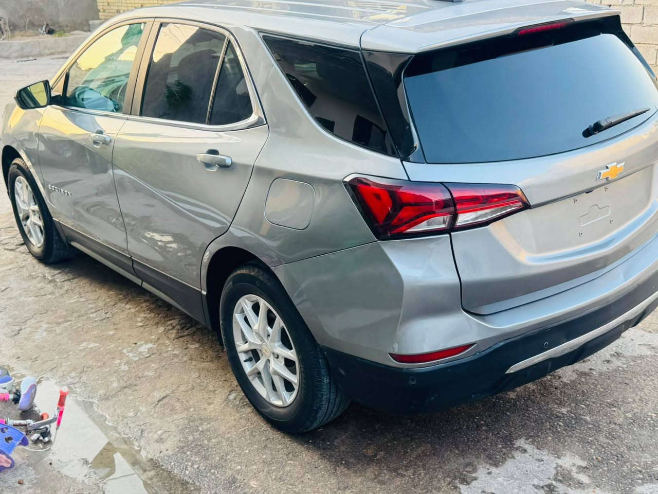 السلام عليكم 
Chevrolet Equniox  2024 LT
حادث السياره خلفي البچم كبس السياره دخول جديد قرار شهداء ميسان  تبديل فقط قبق جنطه وتصليح الجاملغ الخلفي غيرهه مكفوله  السياره.
مواصفات السياره رادارات جانبيه رادار امامي تحذير مانع تصادم قياده ذاتيه حساسات اماميه خلفي مثبت سرعه كشن كهرباء جنطه كهرباء تشغيل عن بعد تبريد ثلج وضع امريكا كامره خلفيه ماشيه 43 الف مكان السياره ميسان العماره
للاستفسار الاتصال على الرقم ***********
