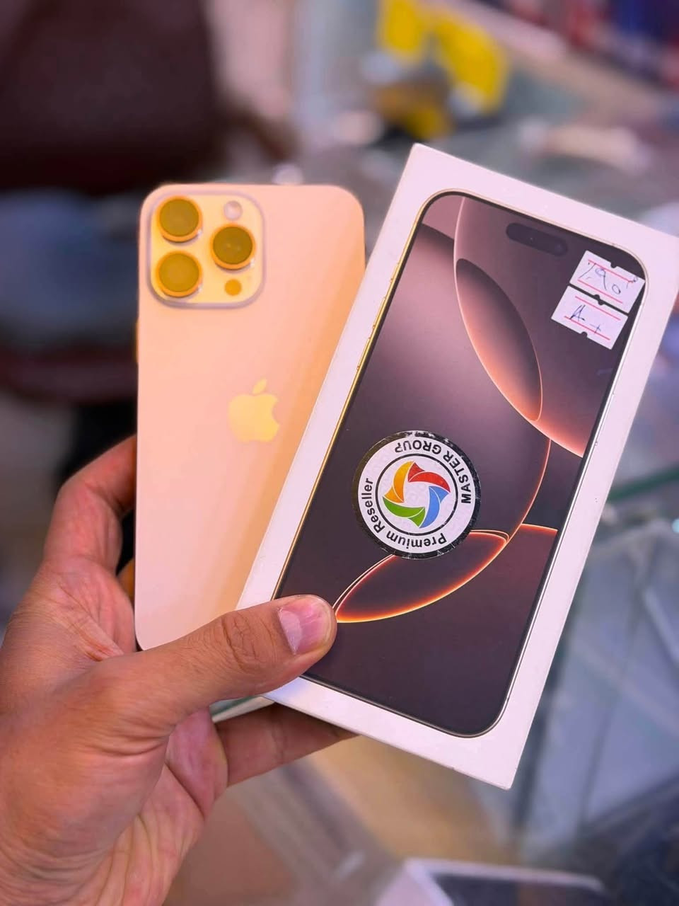 بسعر مليون و 200الف 💸
IPhone 16 pro max 256GB 

بطارية 90%

لون المميز 💛

مع ضمان الوكاله 

العنوان الزبيدية 📍

***********

***********
