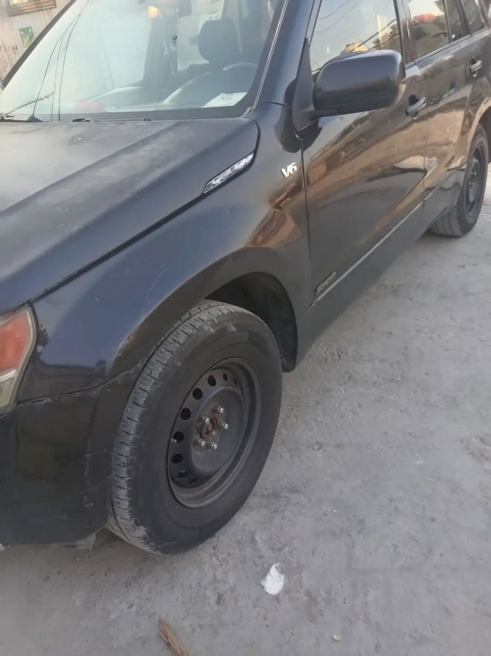 فيتارة موديل 2007محرك 2700 v6بحالة ستندر جيدة تبريد ثلج رقم كركوك قديم السعر 55$
مكانها بغداد ***********
