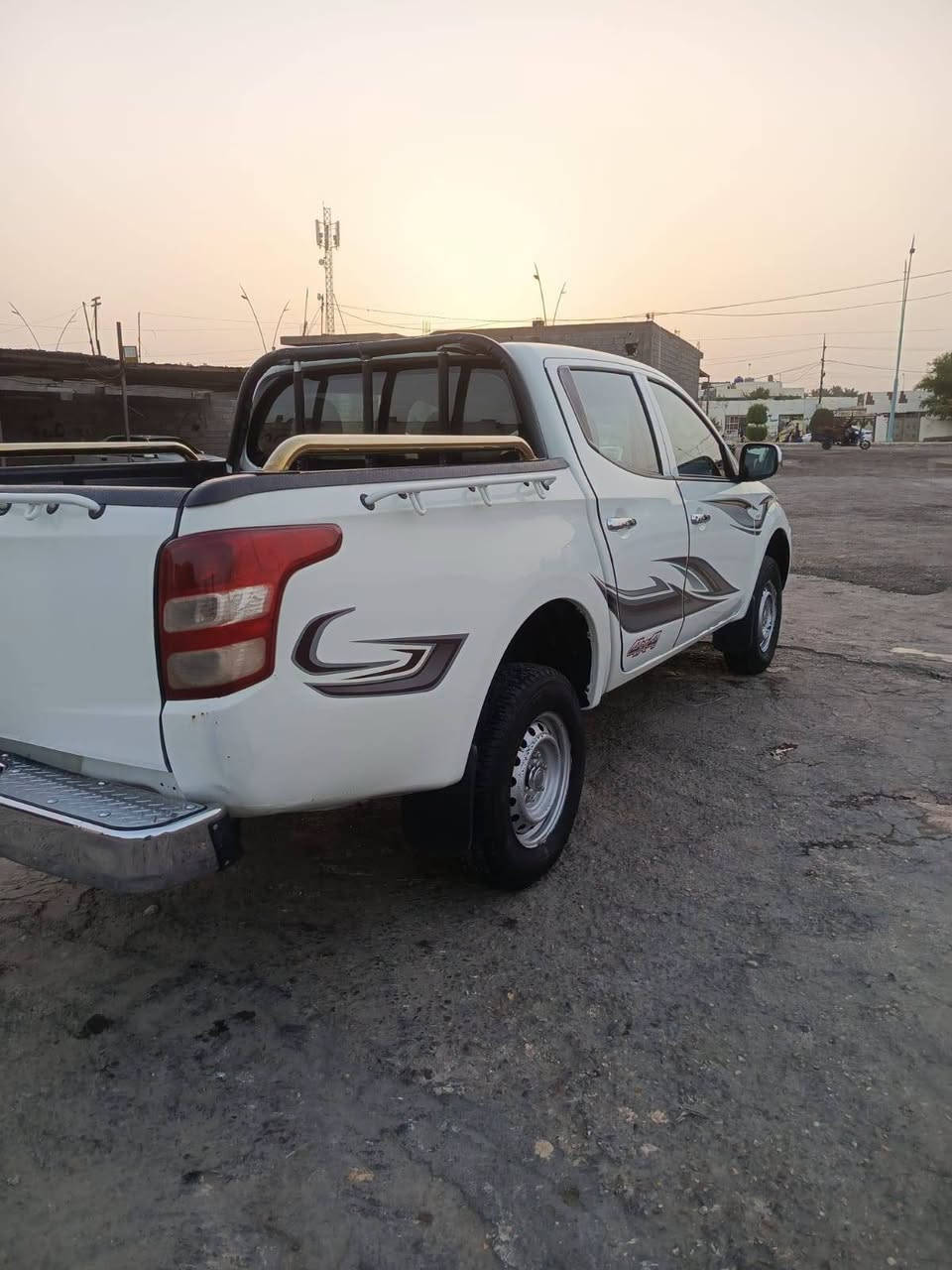 دودج رام فورويل 2017

جاهزة من كل شيء
مجددة لغاية 2030

فورويل (4WD)

السيارة بحالة ممتازة
ولا بيها أي ضرر

رقم الموبايل: ***********

🔴 السعر 💵 علق يوصلك السعر 📮

#سيارات #العراق #دودج_رام #رام #بيع_وشراء_السيارات #Iraq_kd
