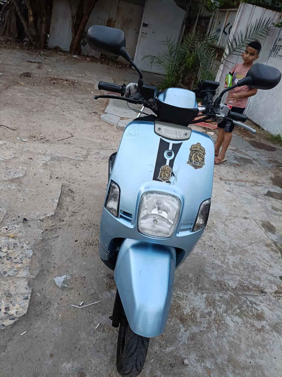 سلام عليكم ماكس بوليس كابريتر شبه رمبه نضيفه فول لفول للبيع 650الف الحسينيه راشديه ***********
