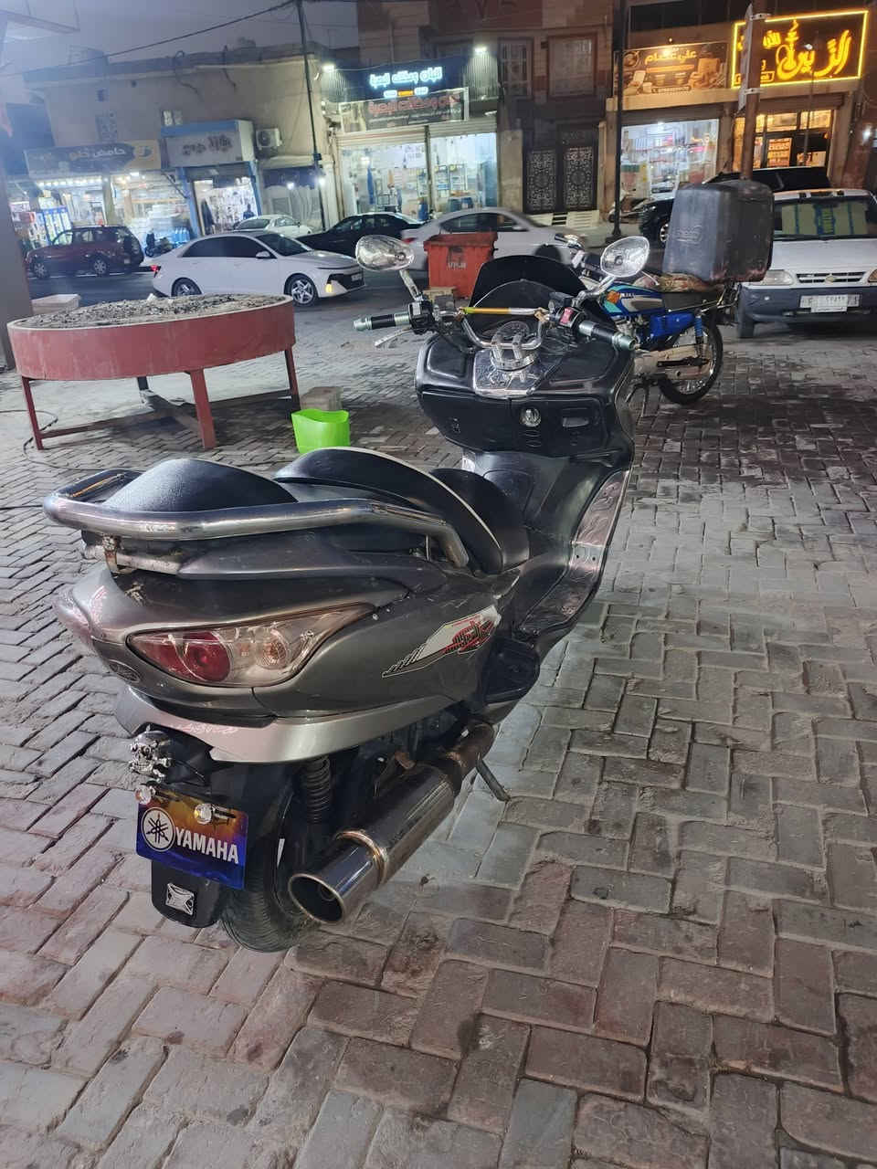 السلام عليكم دراجه فورزا 0 9 كامله مكمله دراجه مفوله مرايات نيكي صباحيات نيكل ارضيه نيكل لايتات زنون دراجه متعوب عليها كزوز رياضي نيكل الدراجه اوراق كامله جيبوا رقم دراجه اصوليه 100% ومقفوله كفاله عامه العنوان بصره المعقل سعر 1,250 وبيها مجال للطيبين ***********
