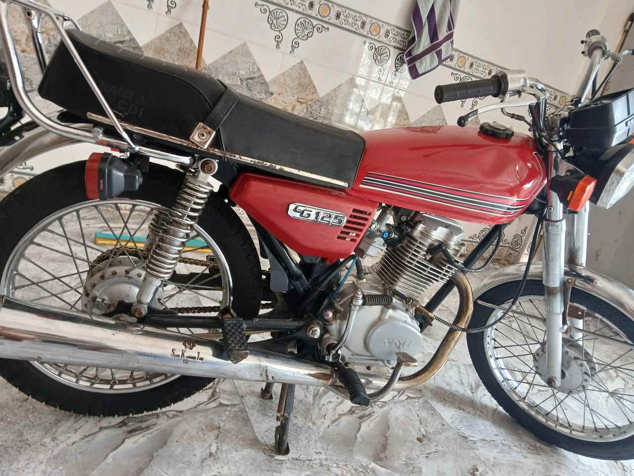 ودرجه البيع نامه كله جاغله دراجه ما نقصه شي كربيات كله شغاله مكانه ميسان بطبر سعره 400 بيه مجال متوجد عل واتساب***********
