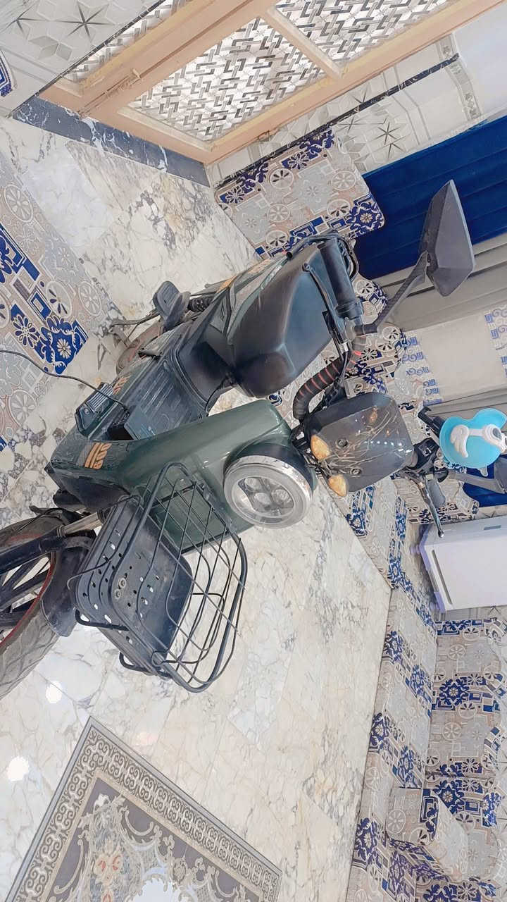 اخوان • دراجه كهربايه • نظافة ٨٠٪