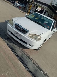موديل ٢٠١٠ • شرط الوكالة • مكينة وجير