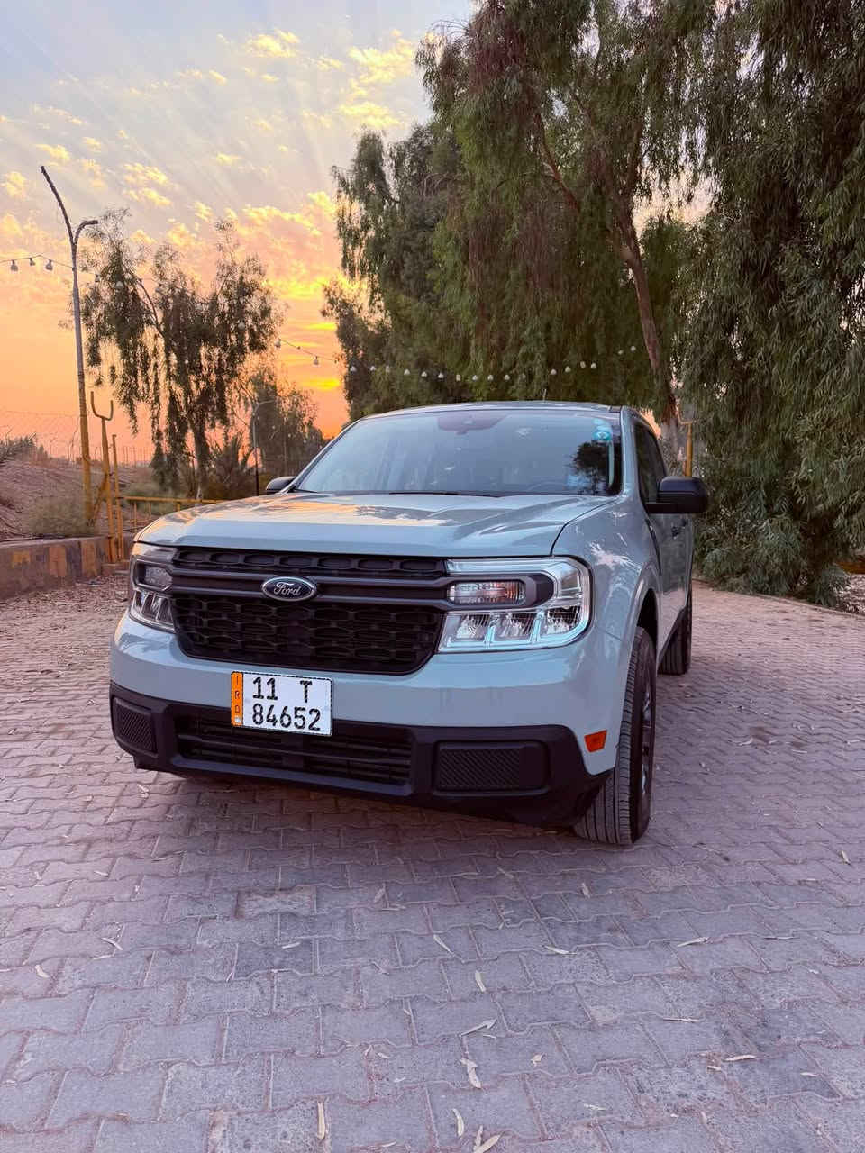 السلام عليكم
فورد مافرك  XLT 

موديل 2024    

هايبرد محرك2500

شاشه كامره تحديد مسار

سايد بريك كهرباء

تحكمات ستيرن جهتين 

ويل كب 

مانع انزلاق اوتو هولد

ماشية24الف

3 وضعيات قياده

ابل كار بلي
حادثهة جامرلغ امامي 
بدون ارباك بدون دواخل 
مكان السيارة ديالى بعقوبة
السعر183$وبيهة مجال
رقم الهاتف***********
