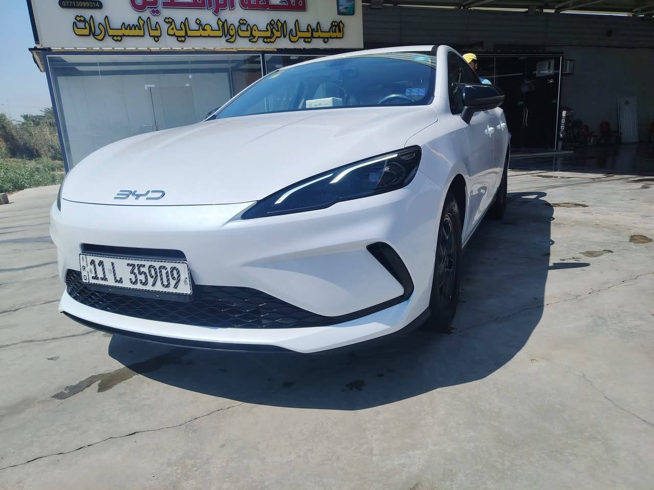 سيل 5
السيارة بعدها زيرو ماشيه 1000 
معرفه مواصفاتها 
الشاشه محدثه و معربه
سعرها 20 مليون و 750 و بيها مجال 
*********** موجود واتساب و اتصل بس 
غير متواجد على الفيس
