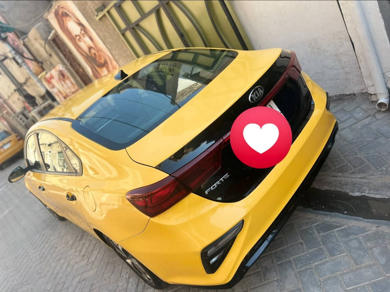 السلام عليكم
فورتي 20 للبيع 

رقم الهاتف : ***********

المواصفات : نص فول الاعتيادي 

الحادث : صفحة السايق بدون تبديل ليبل واحد بابين و جاملغ الامامي 

الايرباكات : كلهن سليم بدون اي ايرباك 

العداد : ماشية 79 الف ميل و كسر 

السعر : 130 

العنوان : بغداد مدينة الصدر
