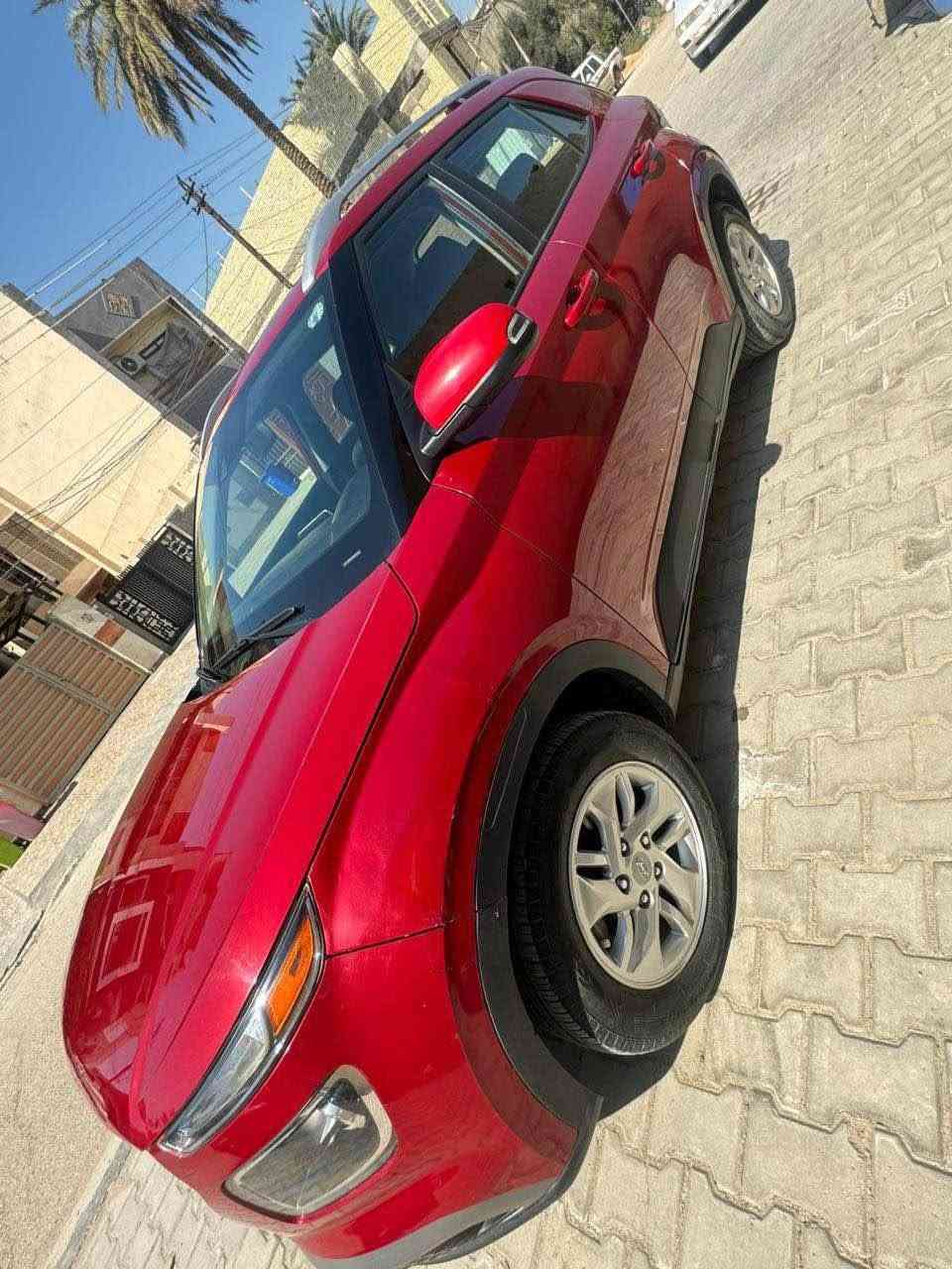 السلام عليكم 
هونداي. فينو موديل ٢٠٢١. رقم اربيل الجديد. باسم شركة عريد تحويل تريد وكالة. صبغ نص الجاملغ الايسر  وبارد بخشم البنيد  والدعامية مبدلة نفس اللون ايرباك ستيرن  فقط  كير at   سعرهة ١١٤ وبيهة مجال. مكان السيارة. بغداد العامرية   *********** بغداد, العراق
