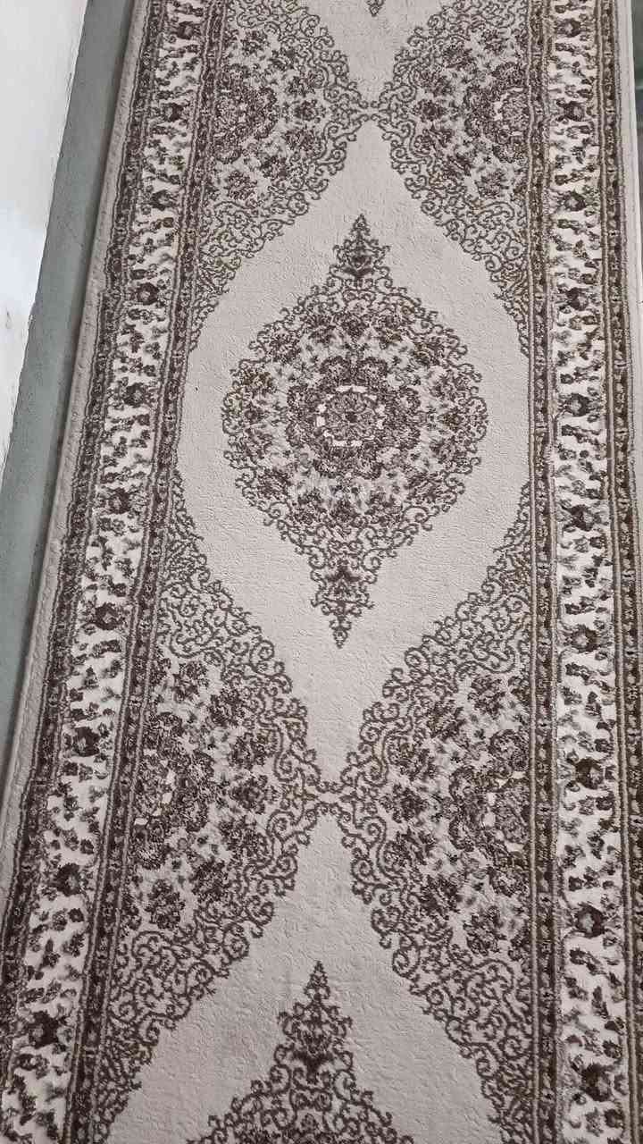 ئەم لاکێشە بۆفرۆشت شوێن چەمچاماڵ نرخی 65معامەلە 5مەترە نەدڕاوە شتێکی جوانە ژ.م***********
