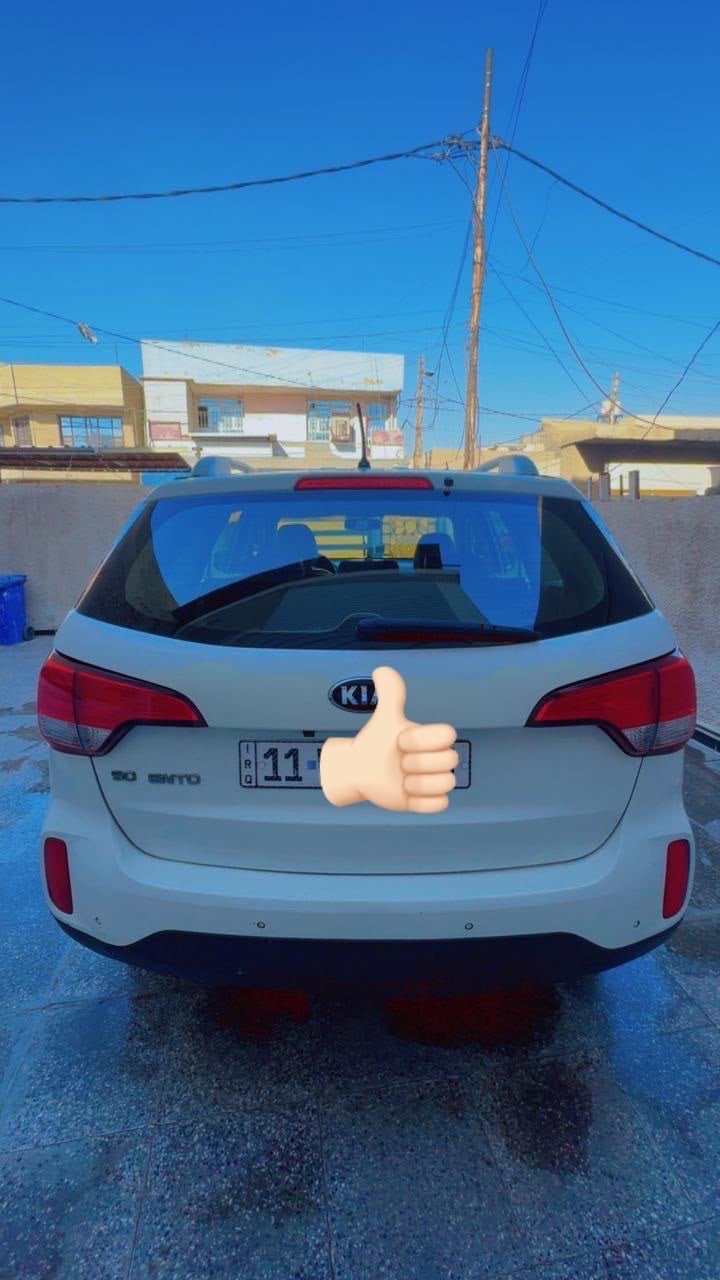 سورنتو ٢٠١٤ • ٧ راكب • مشي ١٥٠ الف