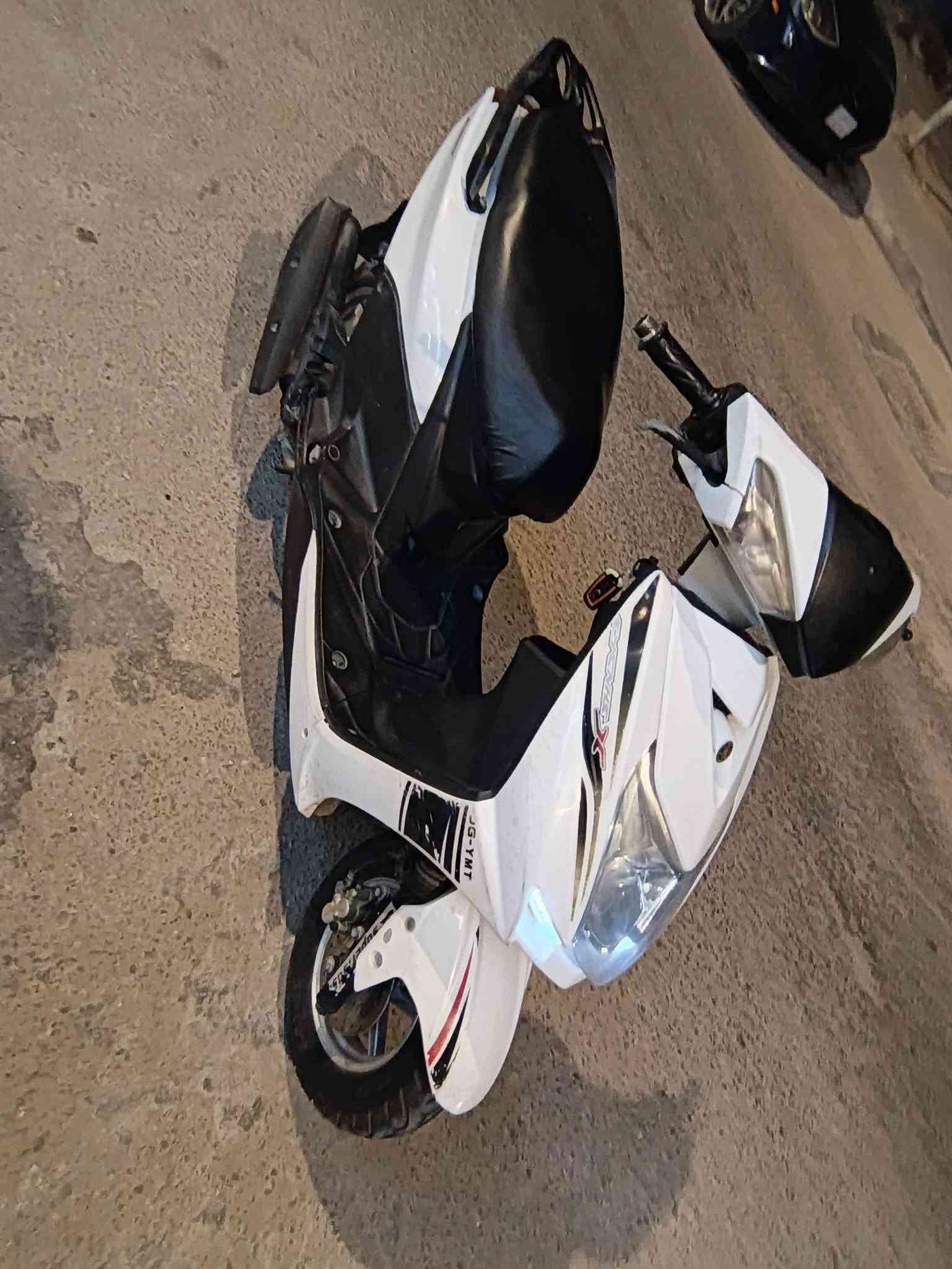 سكنس مديل 2019نظافه فول مكاني كربلاء حي الحسين قرب كاندي ليدي
سكنس للبيع درجه حلوه ونضيفه وكلشي ماناقصه معدله حلو كلجات خلفي وامامي جدد بلاد مال ماكس سلف مال ماكس الدراجه حته محركه ماكس حلوه كلش السعر 600وبيه مجال بسيط واتساب ***********
