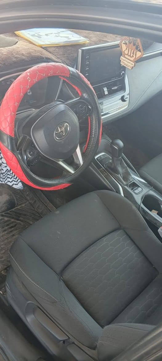 للبيع كورلا  هاش باك رياضيه سبور مزود 22 معوقين نوع اس اي مفوله حادثها بنيد ودعاميه وبدنه سوداء عشر نمر شبابيه سزرعتها 260 سعرها 110 بيها مجال لا اتواجد على الفيس اتصل على رقمي***********
