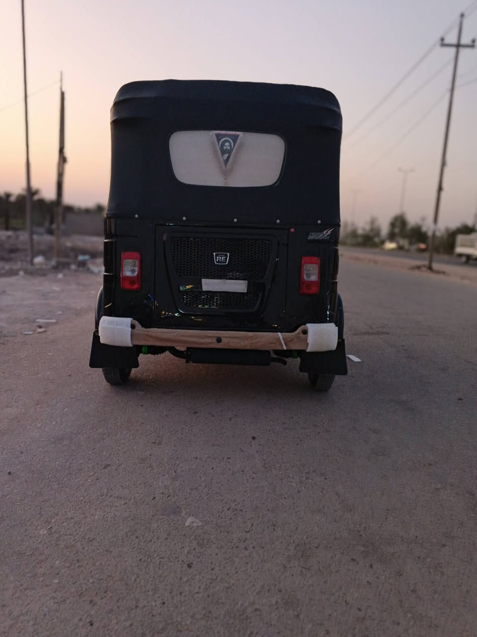 سلام عليكم تكتك لبيع موديل 24وراق صولي كفاله عامه ***********
