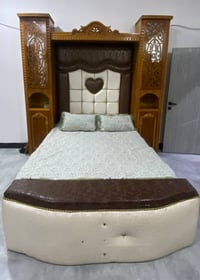 غرفة نوم • خشب ثقيل • حي السماح