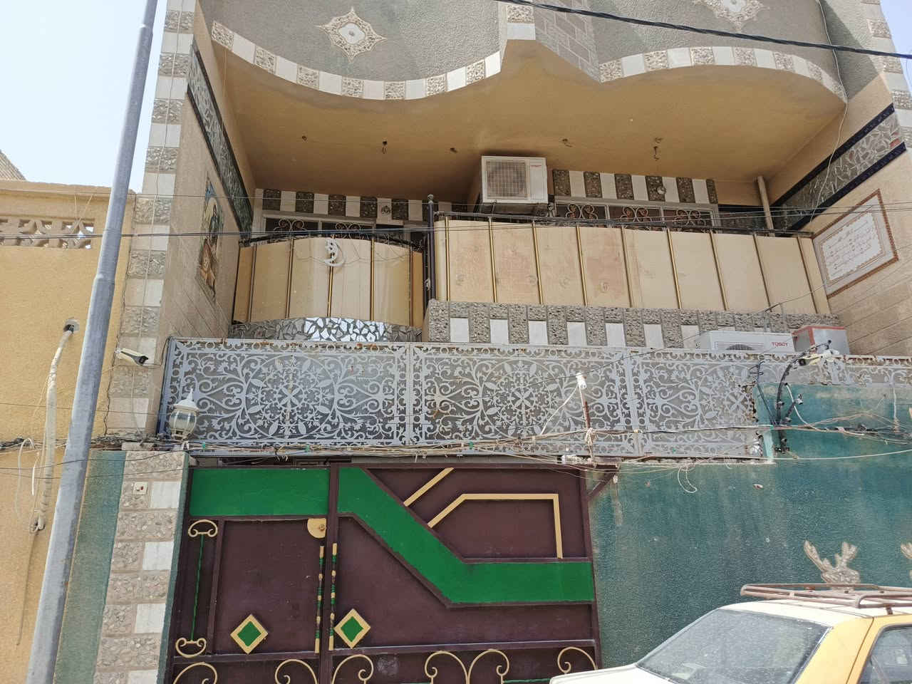 السلام عليكم ...
بيت طابقين المساحه ١٦٠م الشعله قطاع الثامن شارع جامع الامام موسى الكاظم عليه السلام الفرع الثالث مخبز النخيل يحتوي البيت على اربع غرف نوم وصاله وحولي وثلاث صحيات للأستفسار اكثر الاتصال على الرقم :
***********

