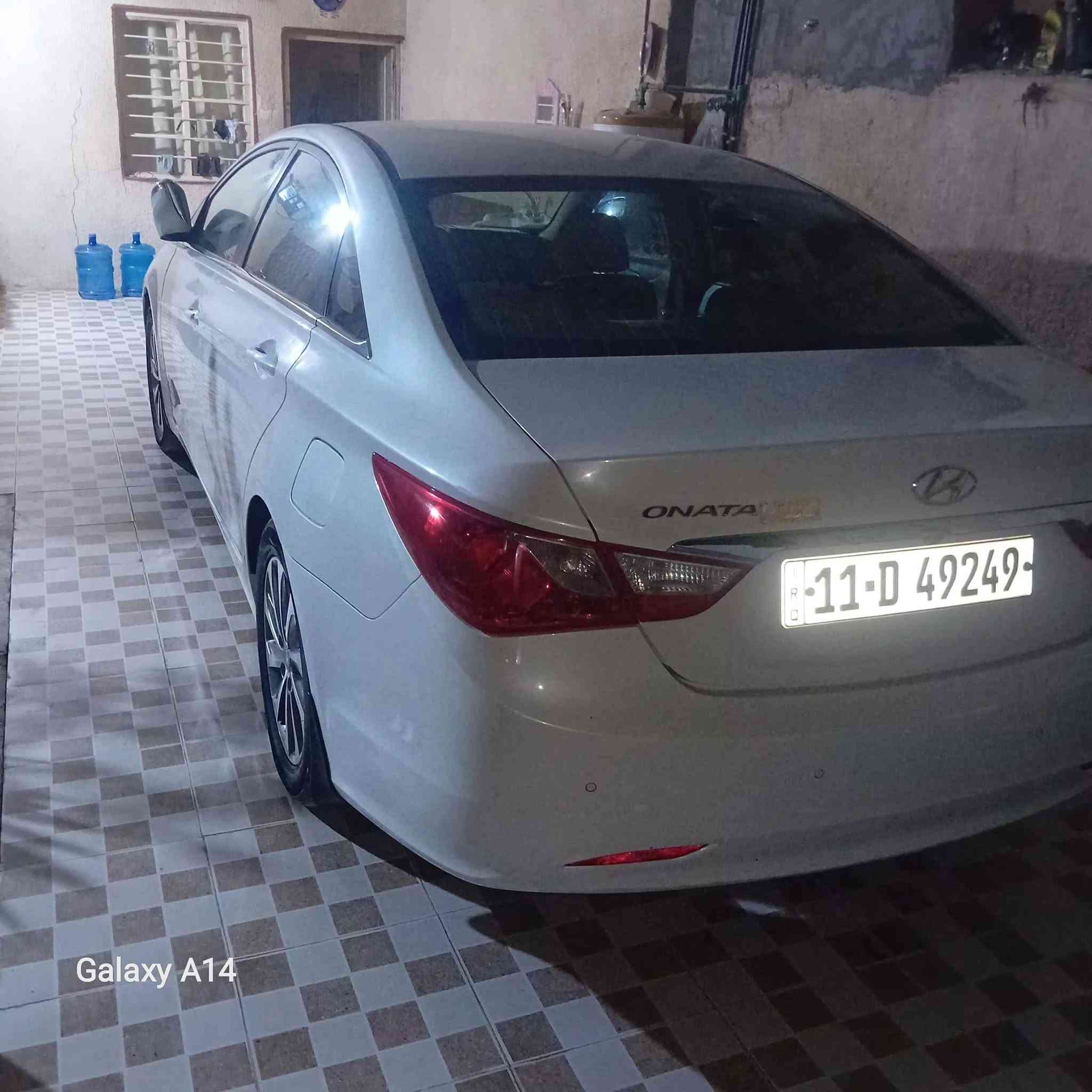 سلام عليكم سياره سوناتا موديل ١٥ خليجي التفاصيل داخل المنشور السعر ١٢٥وبيه مجال العنوان حله حي العسكري شارع ٨٠ رقمي ***********

نص مكتوب في الصور:
- Galaxy A14
