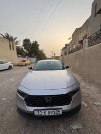 هوندا اكورد سبورت موديل ٢٠٢٤  موصفاتها كدامكم ما بيه حيل اكتب  الحادث ...