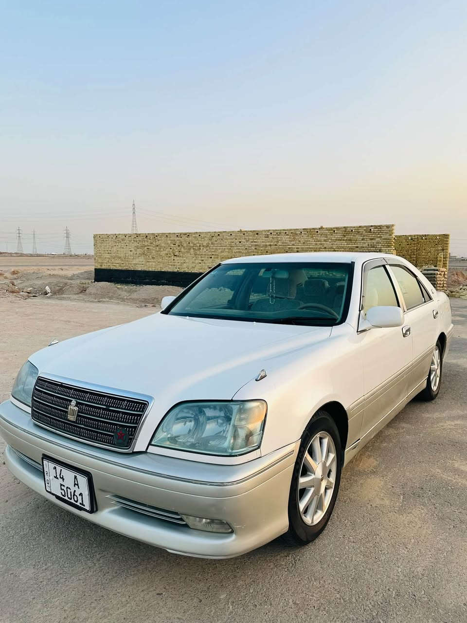 السلام عليكم جنون رقم بصره تحويل ثاني يوم سنويه وهزه جديده كفاله كص ونقل وعيب شرعي مكينه 2500 منضومه تبريد حداده وتخم تاير سياره جاهزه سعر 125 مكانه بصره قبله حي المهندسين الشراي يتصل رقمي ***********
