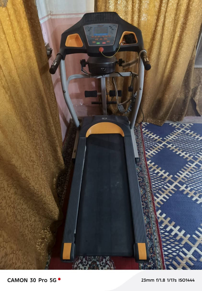 متوفر جهاز ركض نضيف وجديد
وايضا جهاز شد البطن ارتجاج البطن في نفس الجهاز 
السعر مناسب جدا مكان كربلاء حي العامل لايوجد خدمه  توصيل لل استفسار على واتساب فقط او ماسنجر خاص ***********

