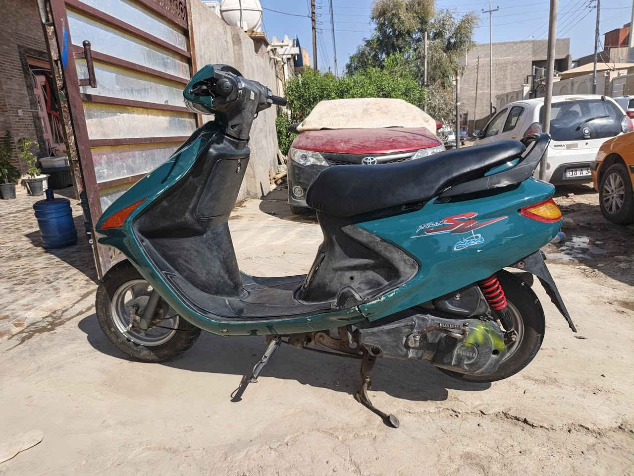 السلام عليكم
دراجة🚵 فراشة 
سلف هندر شغالة مكينة تخبل بيه إسم إسم اسم بخارررر 
يعني من تكبسلها خيط خيط خيط 🎸🎸🎸 كلششش خفيف تحتاج فقط رنكات فقططط 🚵🚵
شررررط شلععععة ومعدل ☮️☮️
 كاملة من كل شيء كهربائيات
دبلات أمامية خلفية شغالة 
بريكات أمامية خلفية شغالة 
هورن شغال 🔐🔐
قفل🔐🔐 ستيرن دراجة 🚵🚵 حلوه مال جنااااي شرط نكره سلف بدون أي تأخير دراجة جديدة بمعنى الكلمة 
مكانة بابل مركز🌇🌇🌇 مدينة🏢 
السعر 400 وبيهة مجال شراي يتصل وبي خير ويدلل 

رقم هاتف📲📞📱 ***********
