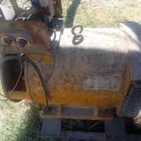 مولد هندي للبيع محرك 10حصان رأس توليد 7وانص نضيف جدا شرط الفحص 0776414...